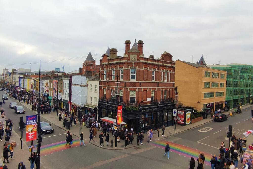 Cyber-Art Studio In Camden Londýn Exteriér fotografie